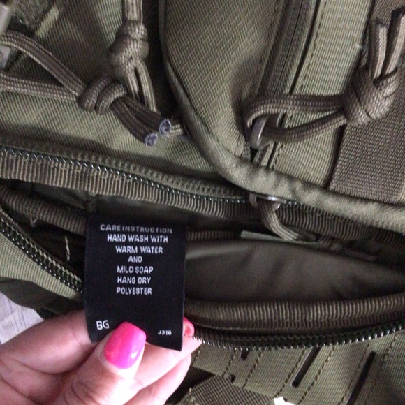 Highland Tactical Roger 2 Dark Green Backpack - Picture 9 of 9